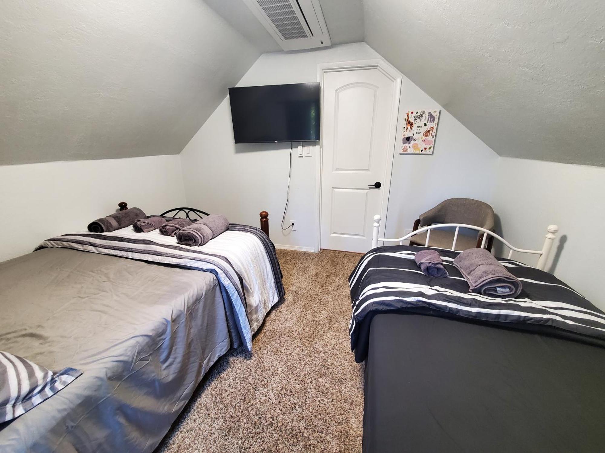 -Serendipity Lodge At Yosemite- Bbq-Full Kitchen-King Bed Oakhurst Exterior photo